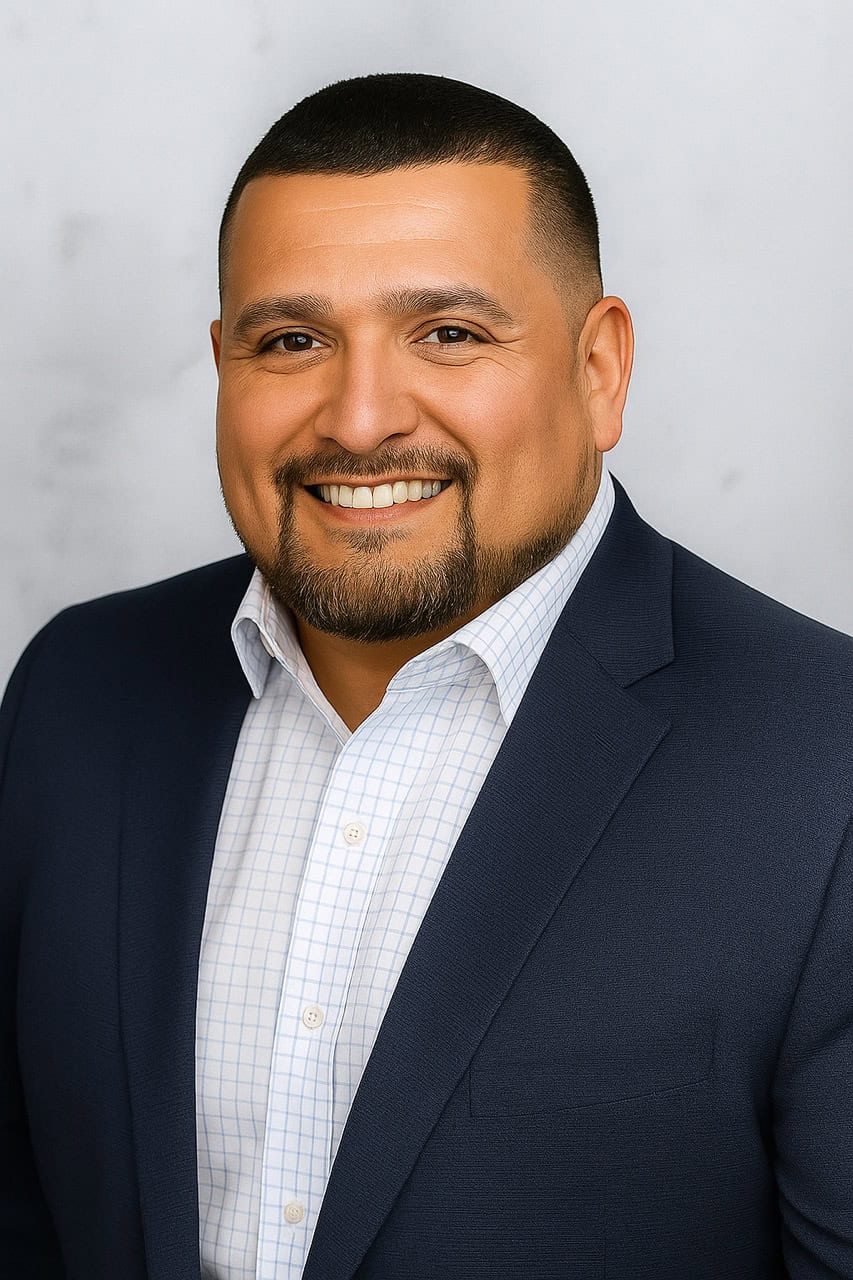 Josh Salas's Headshot